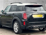 Mini Countryman Image 2
