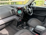 Mini Countryman Image 2