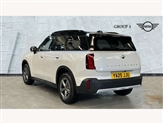 Mini Countryman Image 2