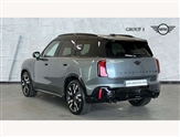 Mini Countryman Image 2