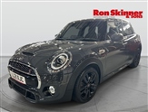 Mini Hatch Image 2
