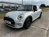 Mini Hatch Image 1