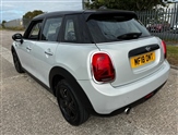 Mini Hatch Image 3