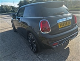Mini Hatch Image 4