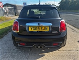 Mini Hatch Image 5