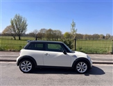 Mini Hatch Image 5