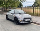 Mini Hatch Image 1