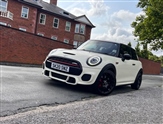 Mini Hatch Image 3