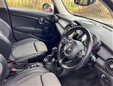 Mini Hatch Image 2