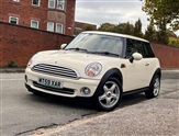 Mini Hatch Image 3