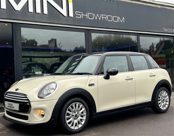 Large image for the Used Mini Hatch