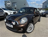 Mini Hatch Image 1