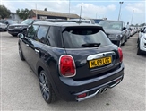 Mini Hatch Image 5