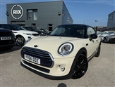 Mini Hatch Image 1