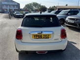 Mini Hatch Image 6