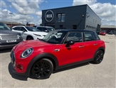 Mini Hatch Image 3