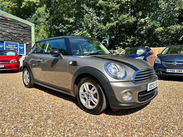 Large image for the Used Mini Hatch