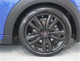Mini Hatch Image 3