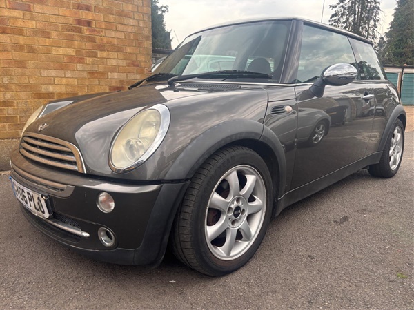 Large image for the Used Mini Hatch