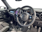 Mini Hatch Image 6