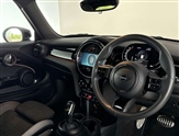 Mini Hatch Image 6