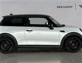 Mini Hatch Image 3