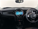 Mini Hatch Image 4