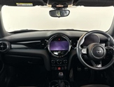 Mini Hatch Image 4