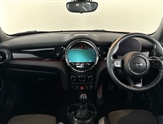 Mini Hatch Image 4