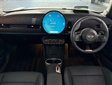 Mini Hatch Image 4