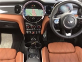 Mini Hatch Image 4