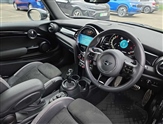 Mini Hatch Image 6