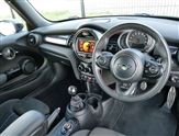 Mini Hatch Image 2