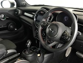 Mini Hatch Image 6
