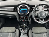 Mini Hatch Image 4