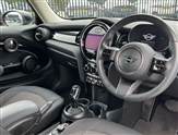 Mini Hatch Image 6