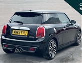 Mini Hatch Image 3