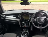 Mini Hatch Image 4