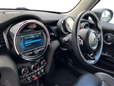 Mini Hatch Image 2