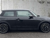 Mini Hatch Image 3