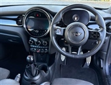 Mini Hatch Image 4