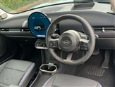 Mini Hatch Image 4