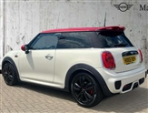 Mini Hatch Image 2