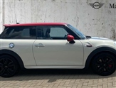 Mini Hatch Image 3