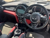 Mini Hatch Image 4