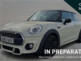 Mini Hatch Image 3