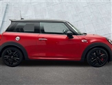 Mini Hatch Image 3