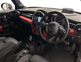 Mini Hatch Image 6