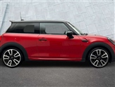 Mini Hatch Image 3