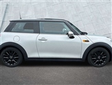 Mini Hatch Image 3